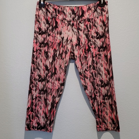 2/$15 SALE Marika Activewear Capri Leggings - Picture 2 of 8
